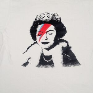 Queen Elizabeth Was A Bowie Fan!  God Save The Queen White Tee Size Medium